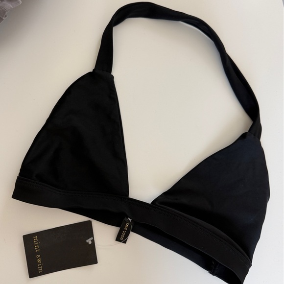 Mint Swim Black Triangle Top Medium - Picture 1 of 3